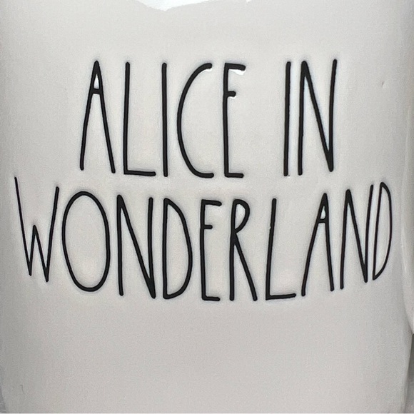 ❌SOLD❌ Rae Dunn x Disney NWT ALICE IN WONDERLAND Coffee Tea Mug Ivory Blue NEW - Picture 9 of 17